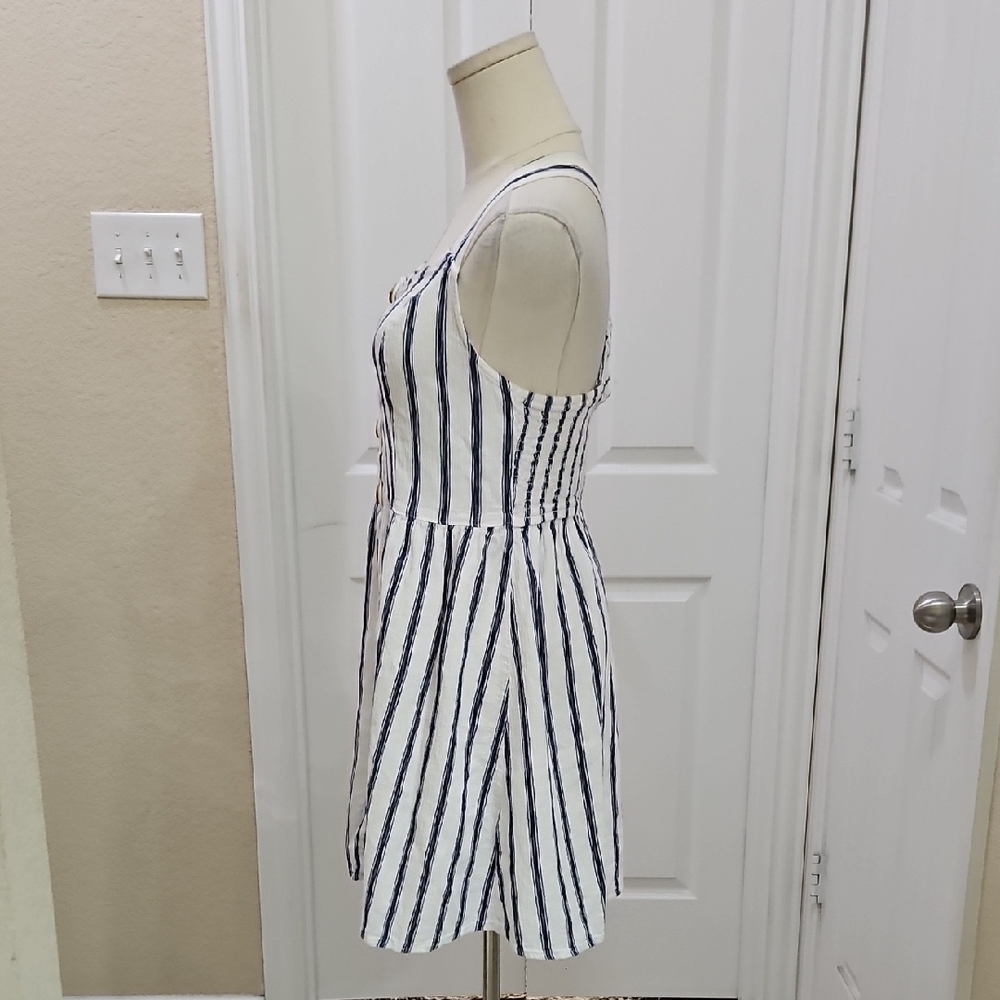 SO Juniors Sleeveless Crossback Striped Button Down Summer Dress Size Small - Picture 3 of 8